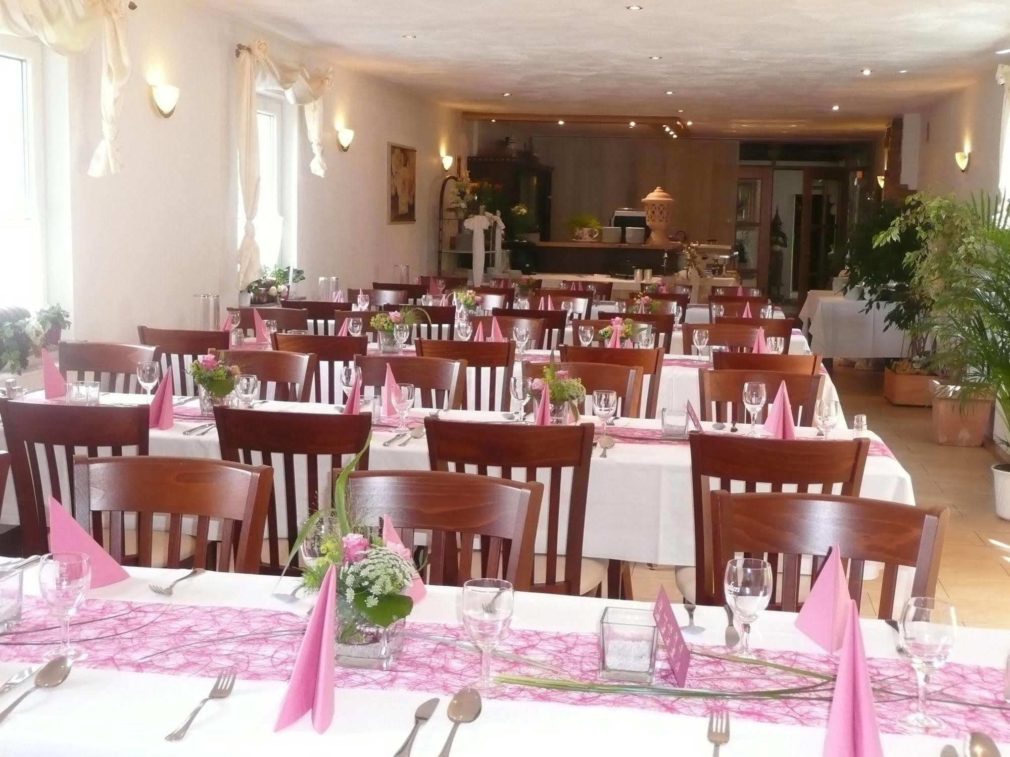 Landgasthaus Bonn Baunatal Exterior foto